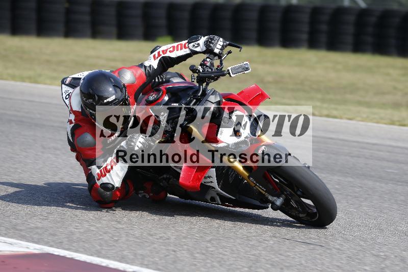 Archiv-2025/49 26.08.2025 Cornu Master School ADR/rot-rouge/67